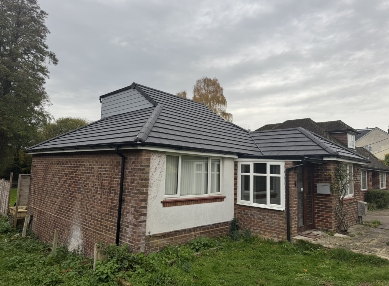 Re-roof, Hampshire